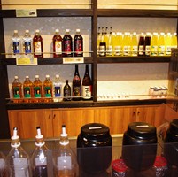 �|�C���^���ʐ^������ꏊ�Ɉړ�����ƁA�傫�Ȏʐ^������܂��B